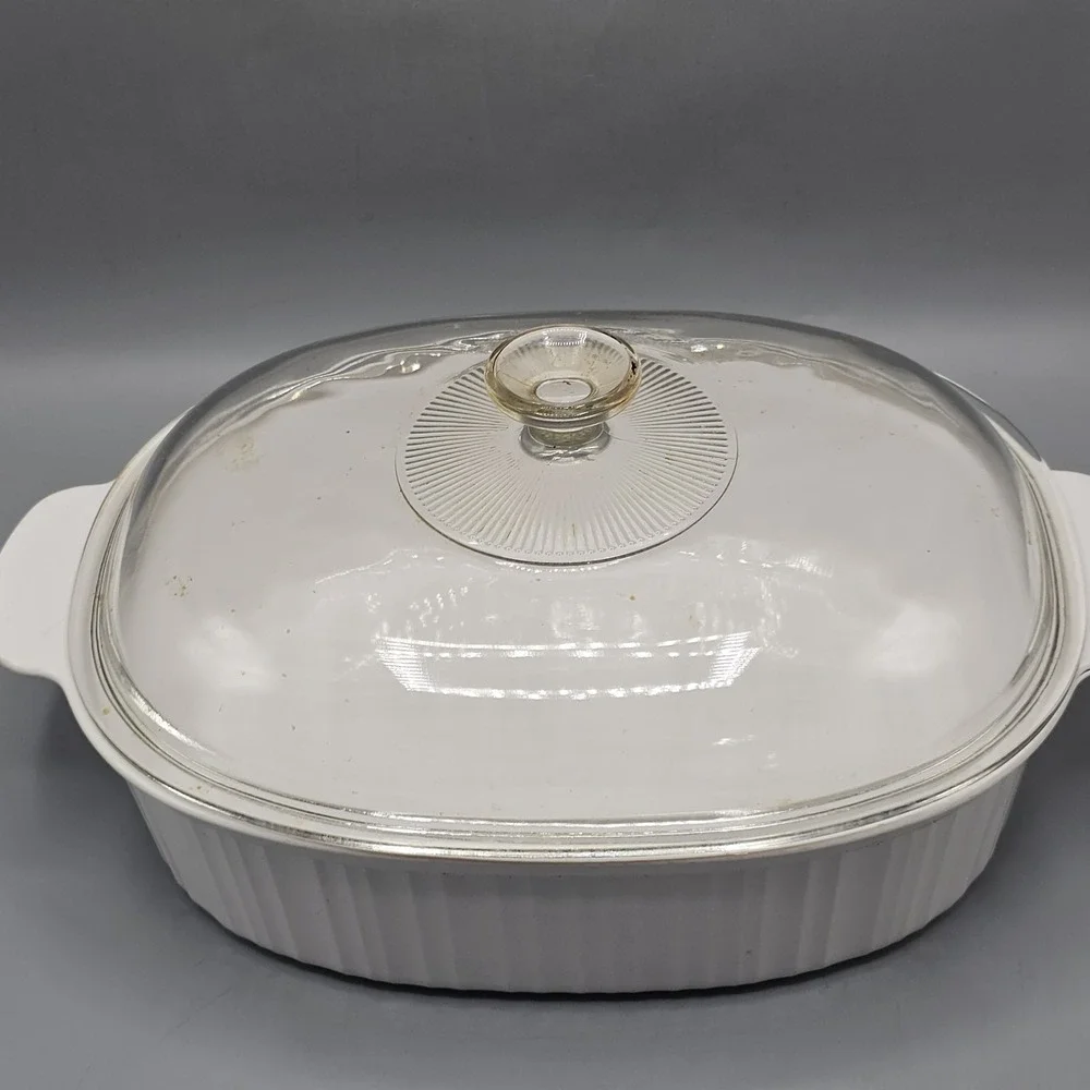 Vtg CorningWare French White F-14-B Oval Casserole Dish 4 Liter  w/ Pyrex Lid